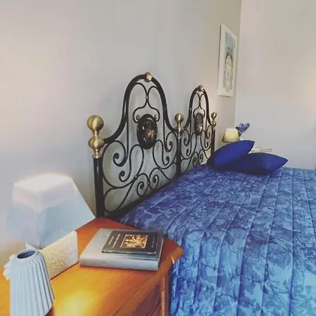Akradina Bed & Breakfast